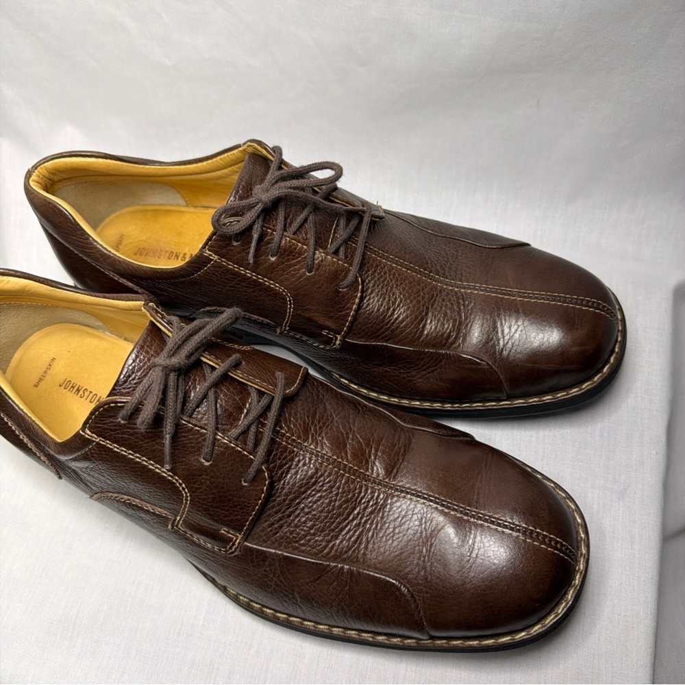 Johnston & Murphy Men's Dark Brown Leather Oxfords